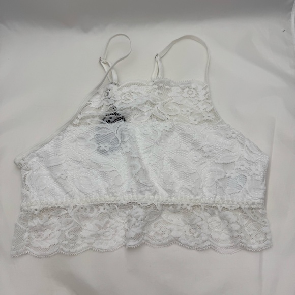 Elegant White Lace Bralette - Picture 1 of 6
